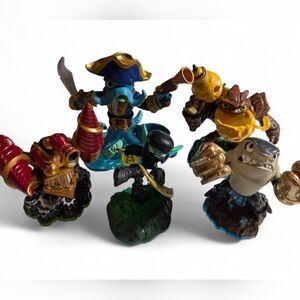 Bundle Of 5 Skylanders And Character Cards